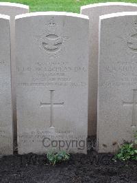 Berlin 1939-1945 War Cemetery - McLachlan, James Thornton Douglas